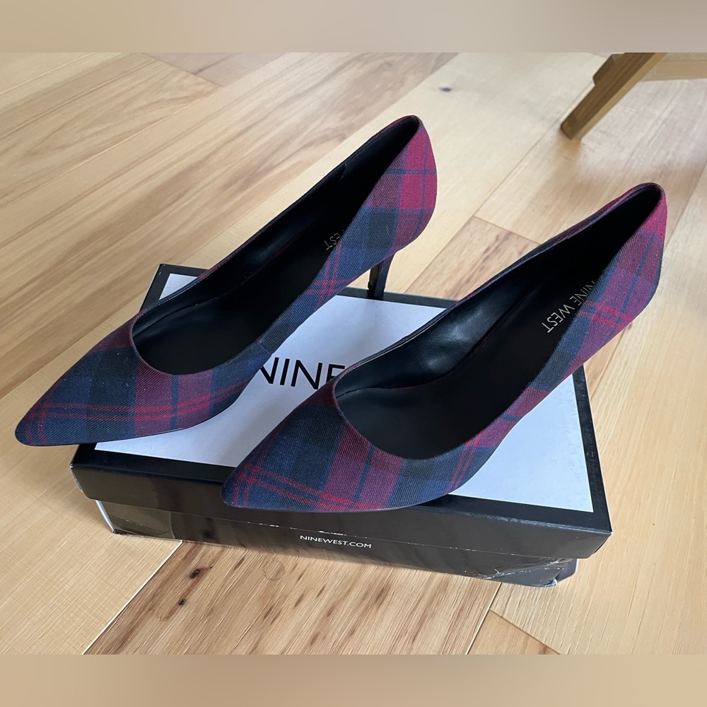 NIB- Nine West Evermore plaid heels, size 8.5.